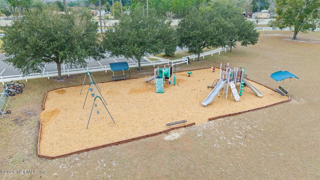 86645 LAZY LAKE Circle, Yulee, FL 32097