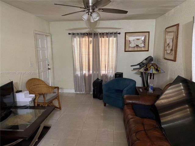671 NE 1st Pl, Hialeah, FL 33010