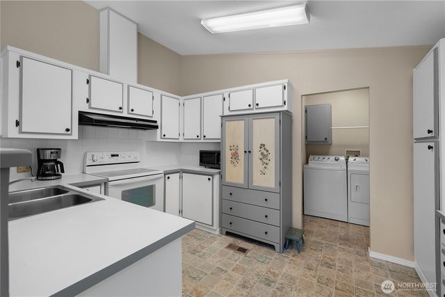716 Dennis Street SE #45, Tumwater, WA 98501
