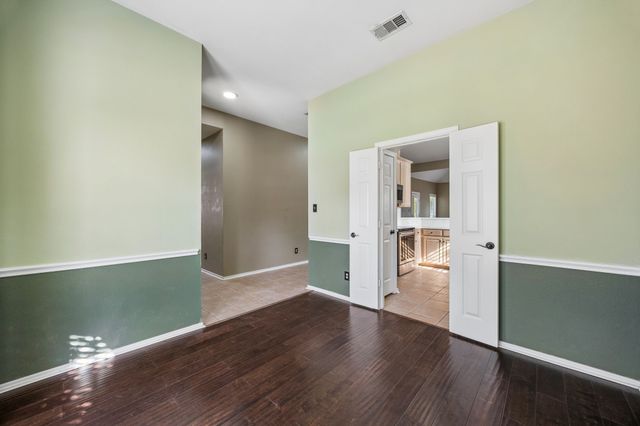 1833 Melton Drive, Carrollton, TX 75010