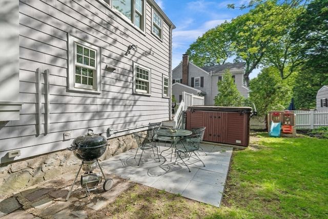 77 Shelton Road, Swampscott, MA 01907
