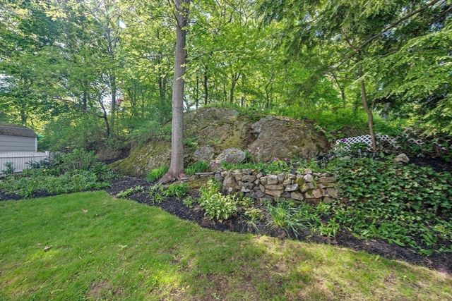 77 Shelton Road, Swampscott, MA 01907