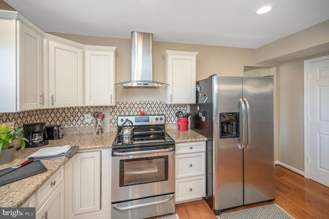 7 SNOW MEADOW LN, Stafford, VA 22554