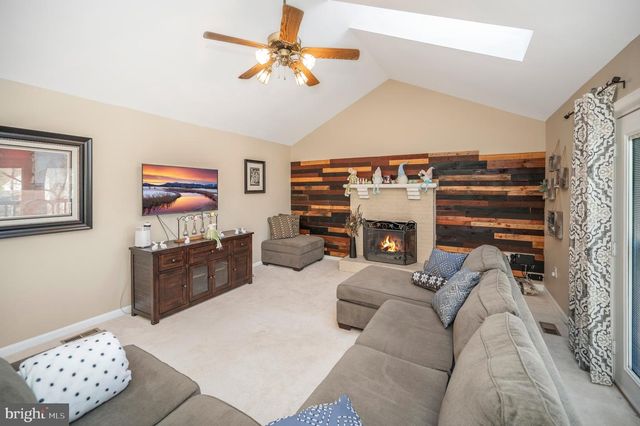 7 SNOW MEADOW LN, Stafford, VA 22554