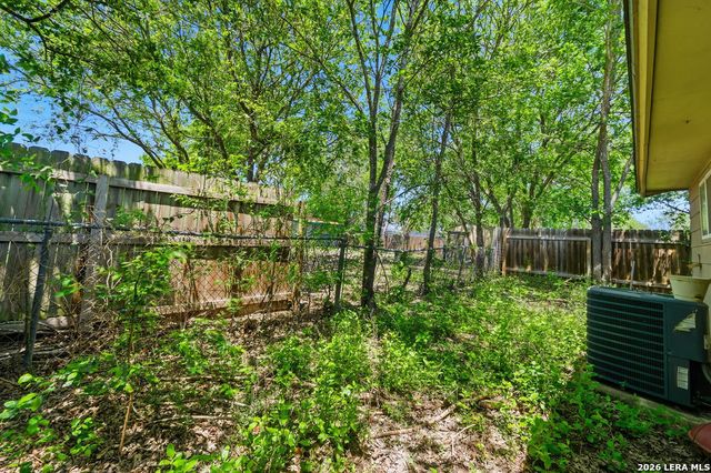 603 W BYRD BLVD, Universal City, TX 78148