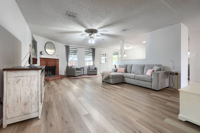 2933 Jamestown Drive, Wylie, TX 75098