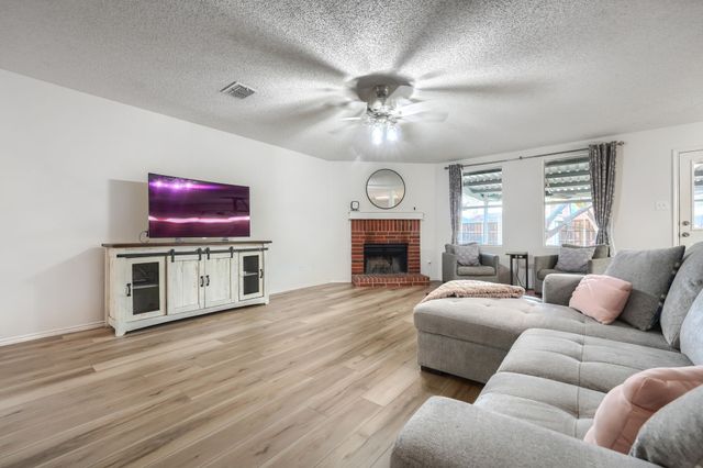 2933 Jamestown Drive, Wylie, TX 75098