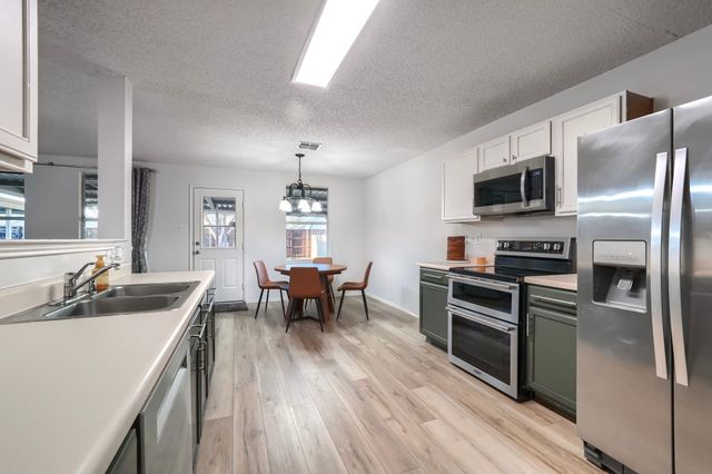 2933 Jamestown Drive, Wylie, TX 75098