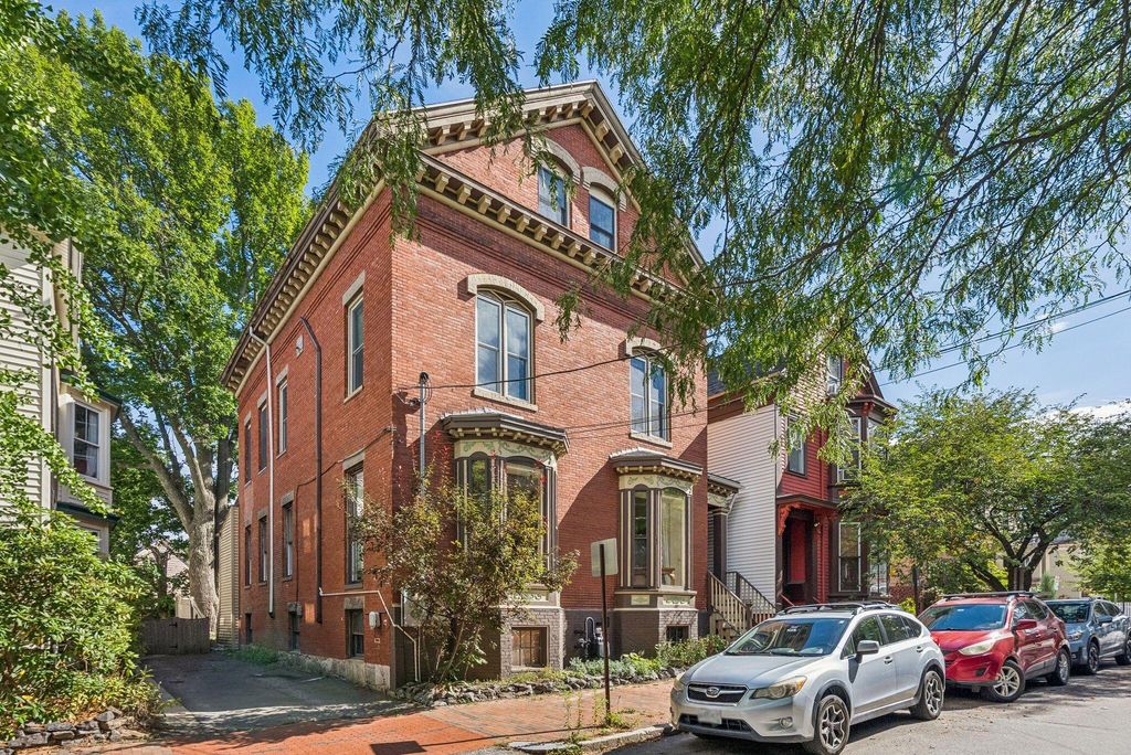 77 Carleton Street, Portland, ME 04102 — exterior