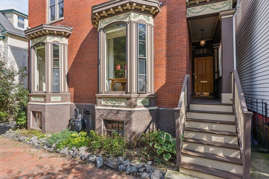 77 Carleton Street, Portland, ME 04102 — photo 2