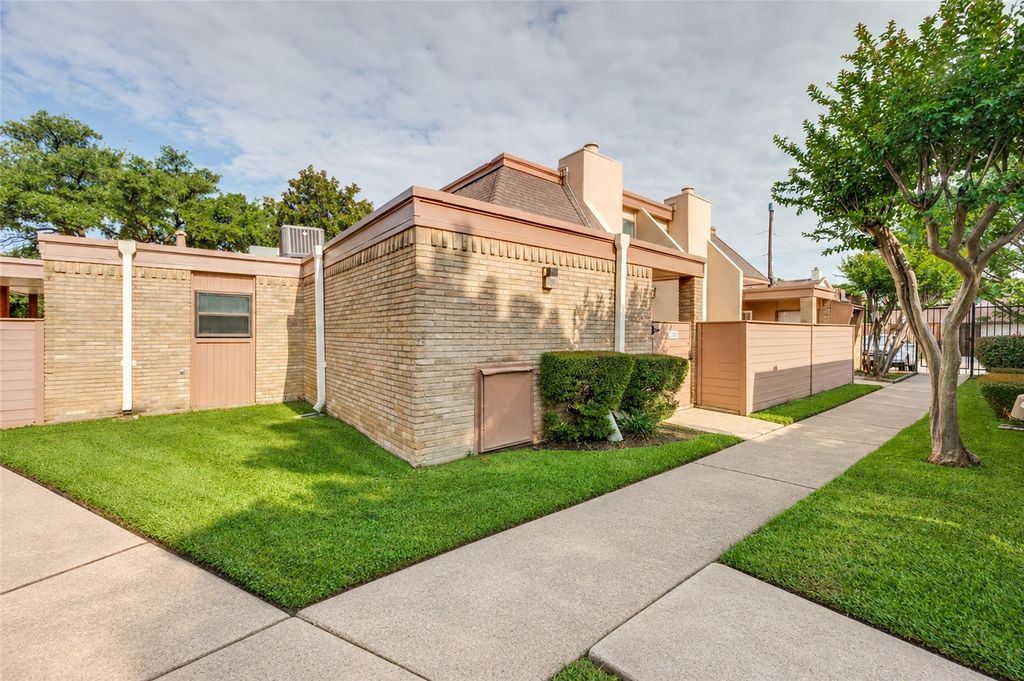 3045 Park Lane 1001, Dallas, TX 75220 — photo 2