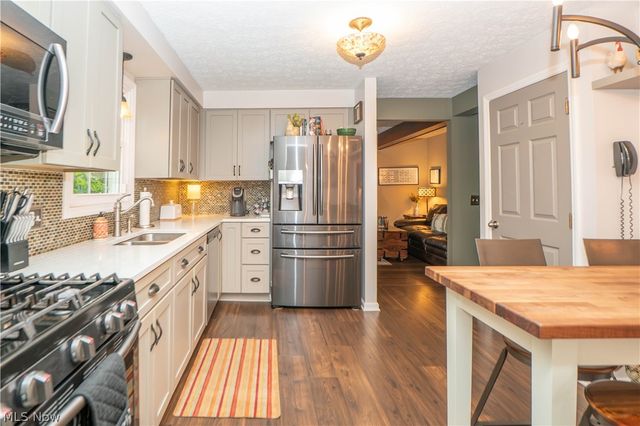4426 Woodland Avenue NW, Canton, OH 44709