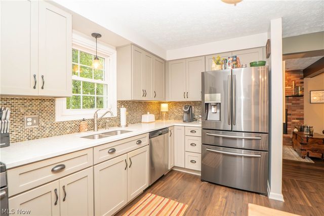 4426 Woodland Avenue NW, Canton, OH 44709