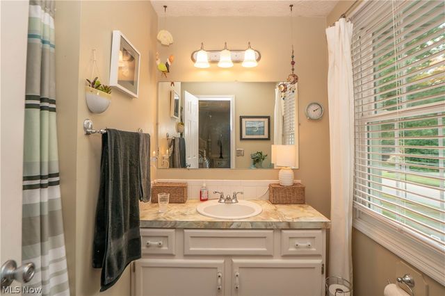 4426 Woodland Avenue NW, Canton, OH 44709