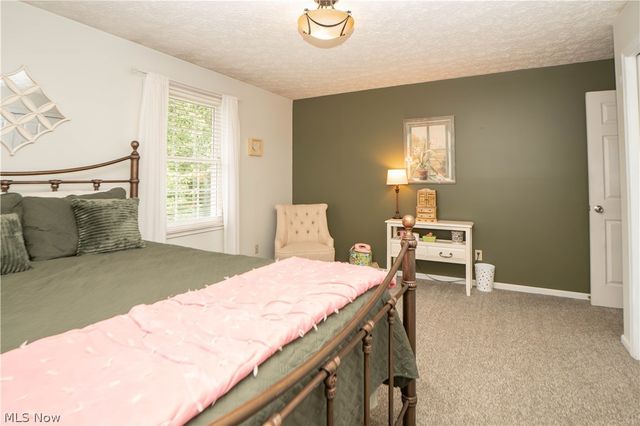 4426 Woodland Avenue NW, Canton, OH 44709