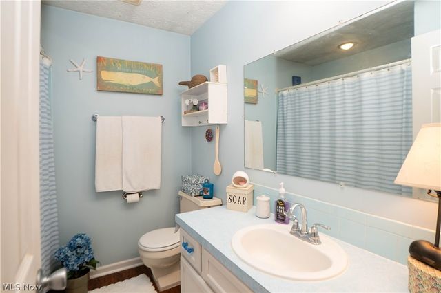 4426 Woodland Avenue NW, Canton, OH 44709