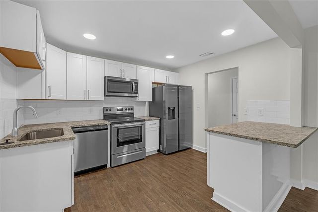 2105 S Stone Mountain Lithonia Road, Lithonia, GA 30058