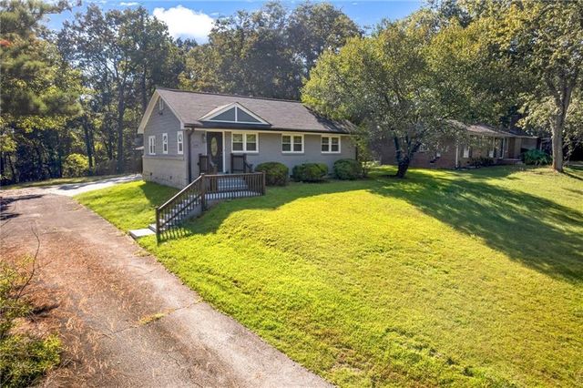 2105 S Stone Mountain Lithonia Road, Lithonia, GA 30058