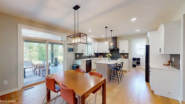 11847 Liberty Woods Drive, Washington, MI 48094