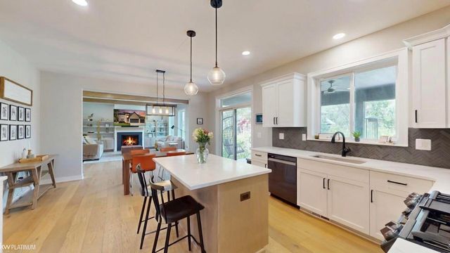 11847 Liberty Woods Drive, Washington, MI 48094