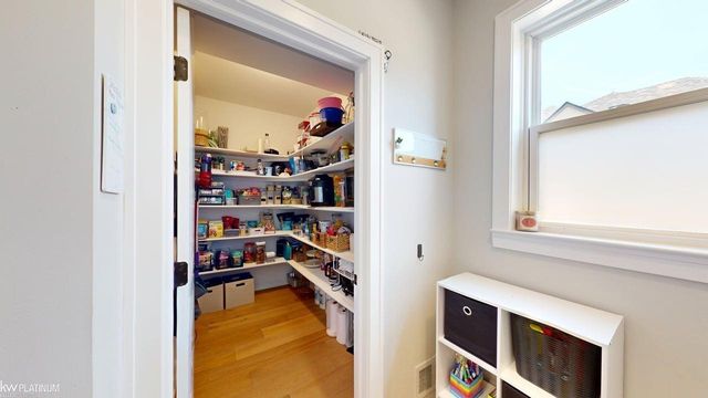 11847 Liberty Woods Drive, Washington, MI 48094