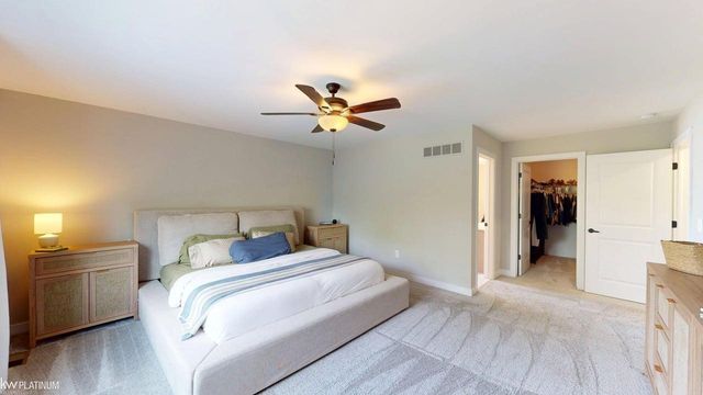 11847 Liberty Woods Drive, Washington, MI 48094
