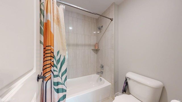 11847 Liberty Woods Drive, Washington, MI 48094