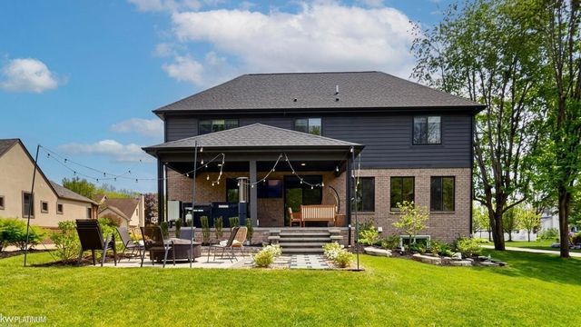 11847 Liberty Woods Drive, Washington, MI 48094