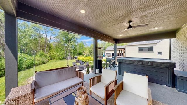 11847 Liberty Woods Drive, Washington, MI 48094
