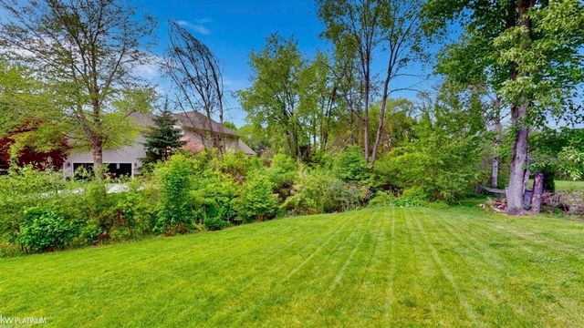 11847 Liberty Woods Drive, Washington, MI 48094