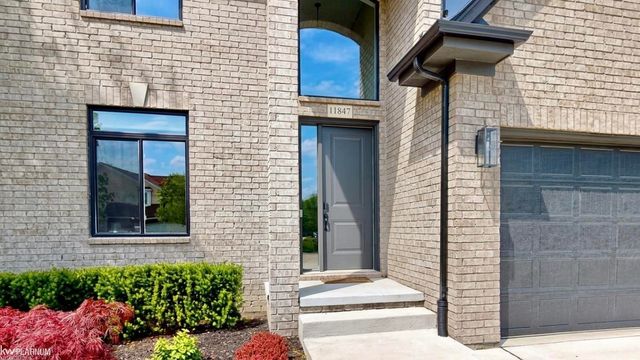 11847 Liberty Woods Drive, Washington, MI 48094