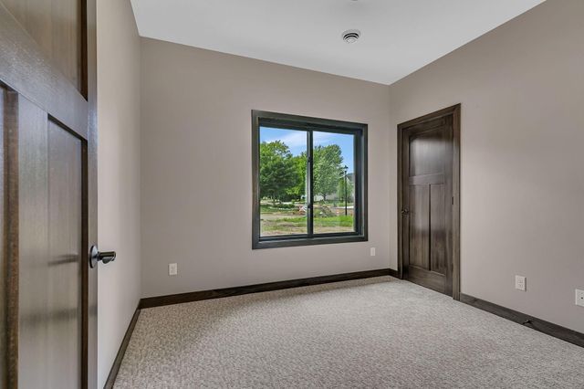 708 16th Avenue N, Sartell, MN 56377