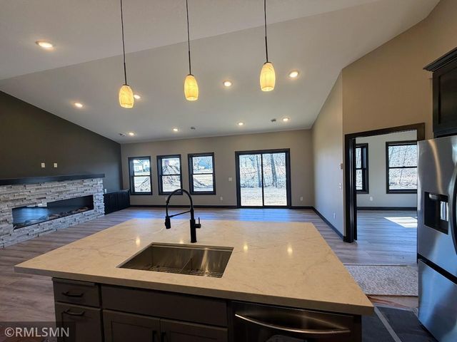 708 16th Avenue N, Sartell, MN 56377