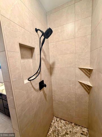 708 16th Avenue N, Sartell, MN 56377