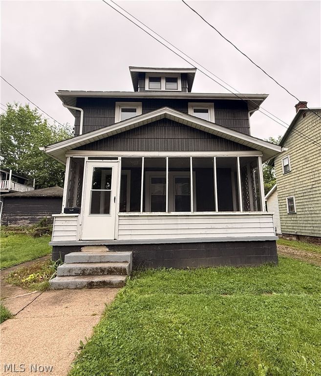 13 Burton Avenue NW, Massillon, OH 44646
