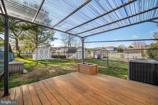 817 THOREAU LN, Williamstown, NJ 08094