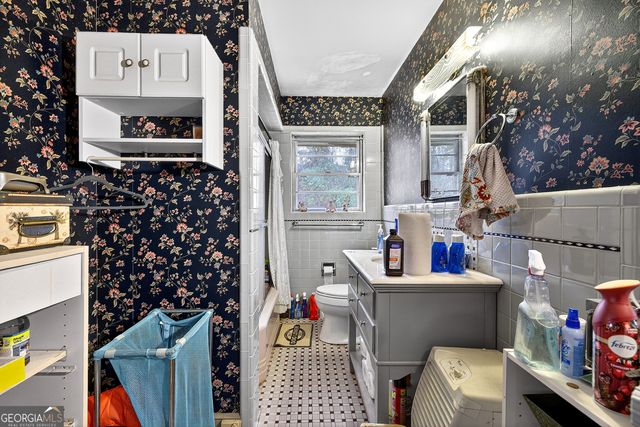 2362 Rugby Lane, College Park, GA 30337