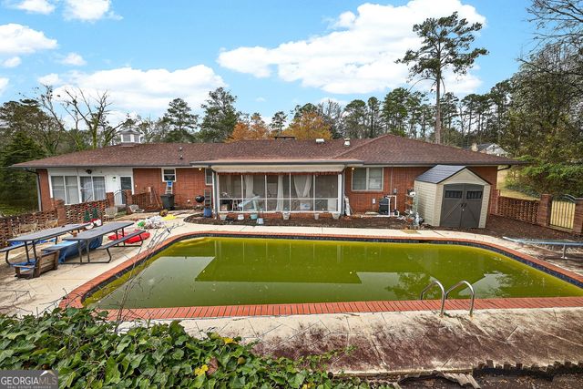 2362 Rugby Lane, College Park, GA 30337