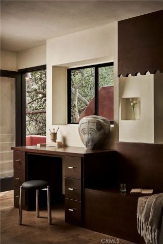 3761 Glenalbyn, Los Angeles, CA 90065