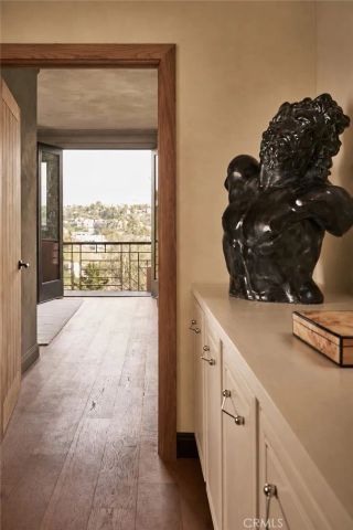 3761 Glenalbyn, Los Angeles, CA 90065