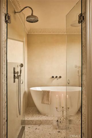 3761 Glenalbyn, Los Angeles, CA 90065