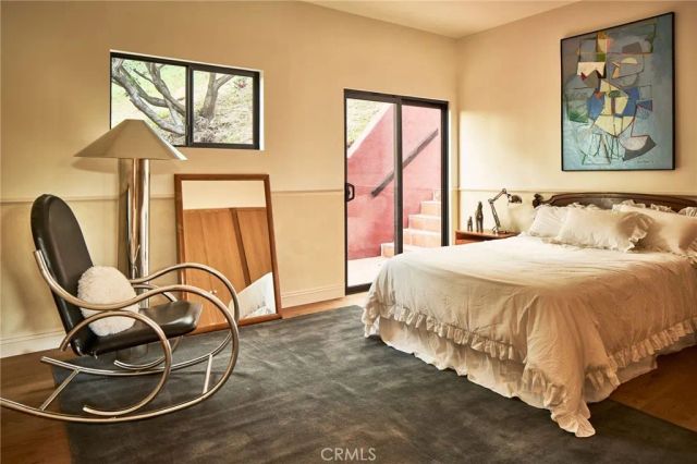 3761 Glenalbyn, Los Angeles, CA 90065
