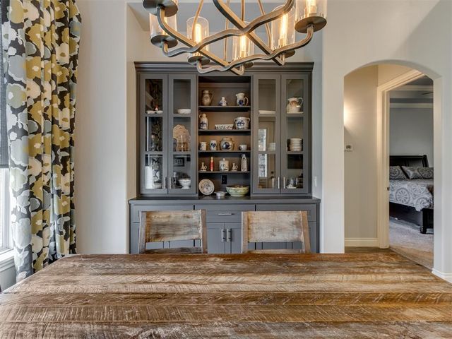 3108 Drake Crest Drive, Edmond, OK 73034