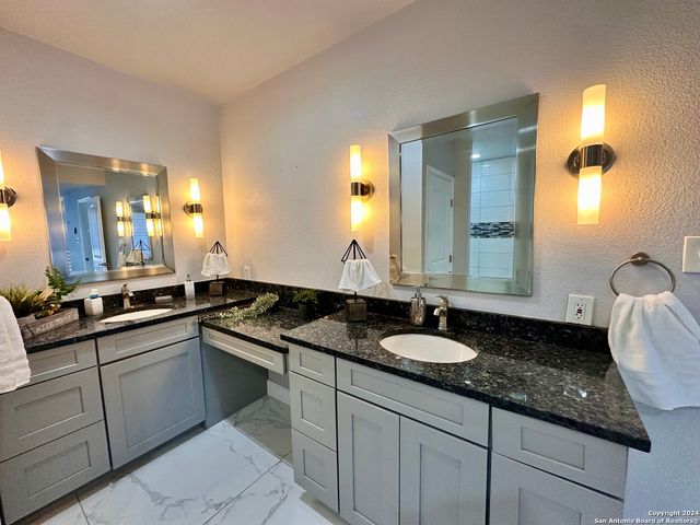 7701 Wurzbach Rd Apt 2301, San Antonio, TX 78229