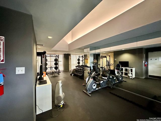 7701 Wurzbach Rd Apt 2301, San Antonio, TX 78229