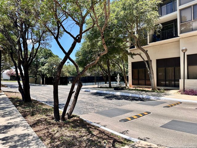 7701 Wurzbach Rd Apt 2301, San Antonio, TX 78229