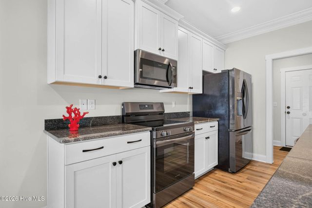 116 NW 14th Street, Oak Island, NC 28465