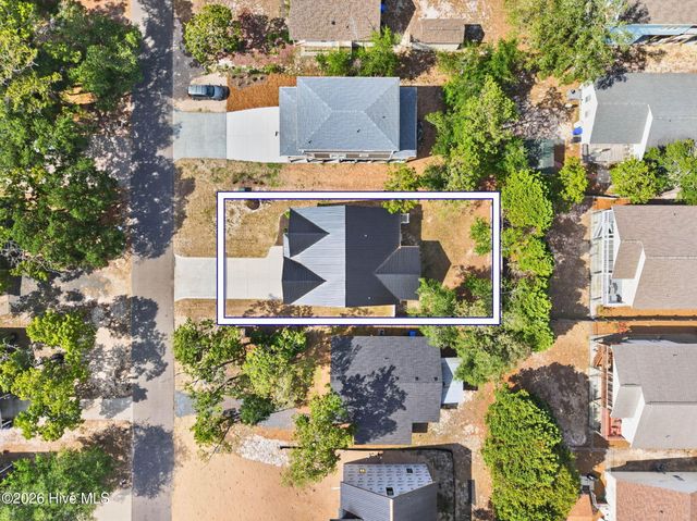 116 NW 14th Street, Oak Island, NC 28465
