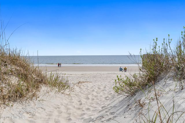 116 NW 14th Street, Oak Island, NC 28465