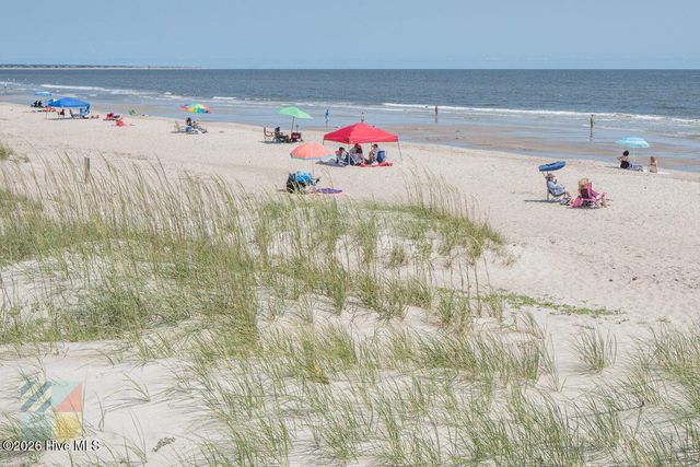 116 NW 14th Street, Oak Island, NC 28465